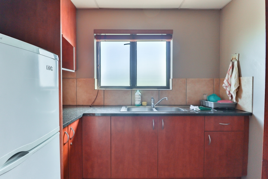 To Let commercial Property for Rent in Route 21 Business Park Gauteng