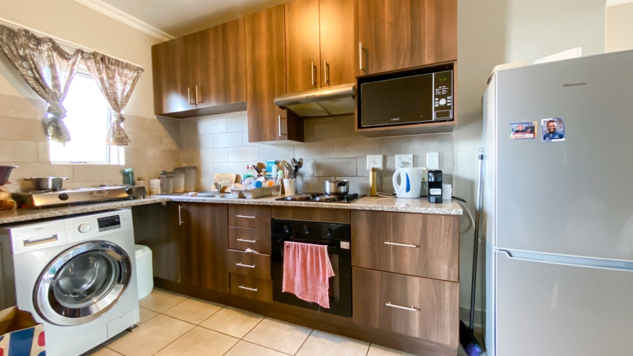 3 Bedroom Property for Sale in Noordwyk Gauteng