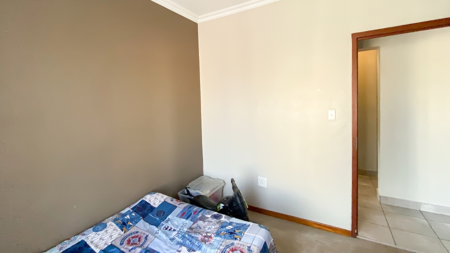 3 Bedroom Property for Sale in Noordwyk Gauteng