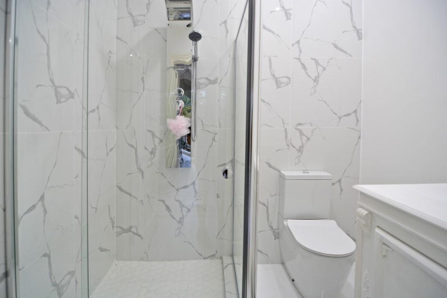 6 Bedroom Property for Sale in Bryanston Gauteng