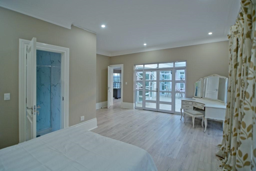 6 Bedroom Property for Sale in Bryanston Gauteng