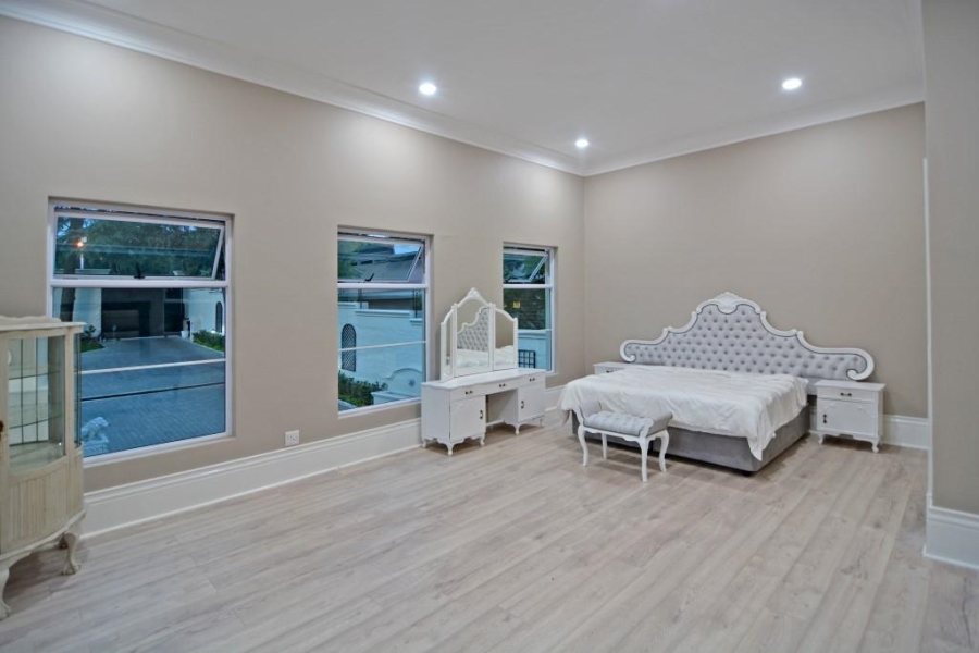 6 Bedroom Property for Sale in Bryanston Gauteng