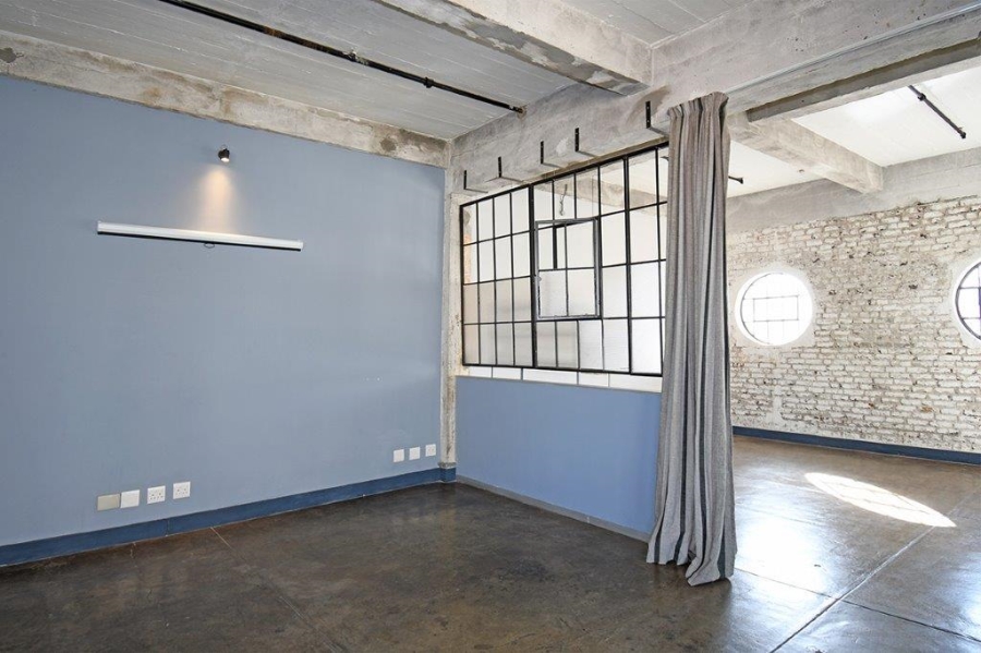 1 Bedroom Property for Sale in Maboneng Gauteng