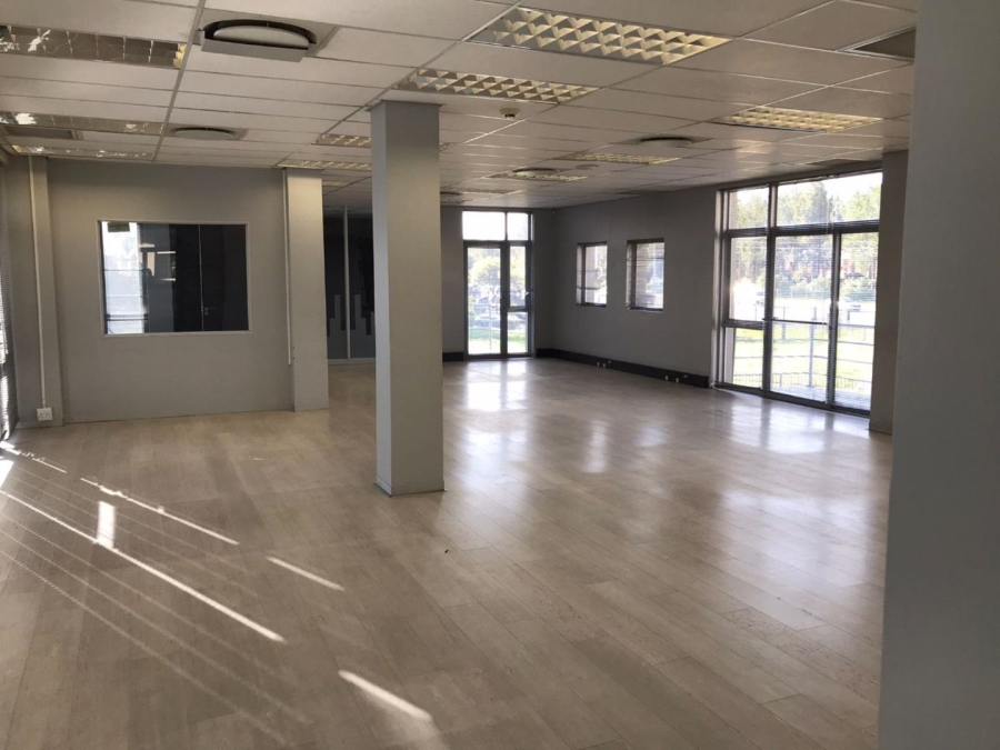 Commercial Property for Sale in Chartwell Gauteng