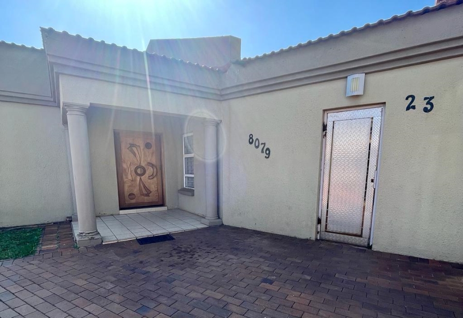 3 Bedroom Property for Sale in Lenasia Gauteng