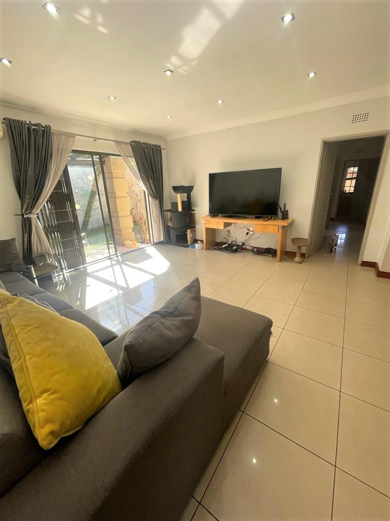 3 Bedroom Property for Sale in Lenasia Gauteng