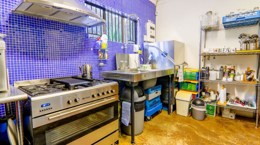 6 Bedroom Property for Sale in Schurveberg Gauteng