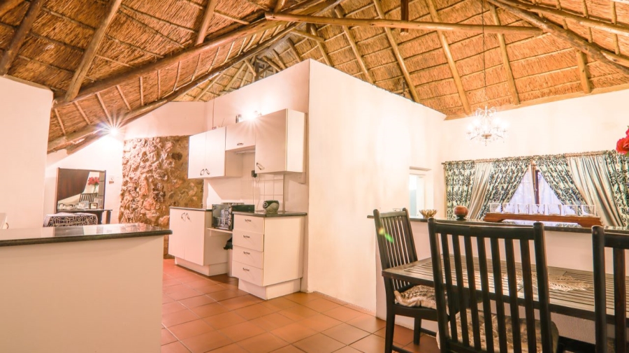 6 Bedroom Property for Sale in Schurveberg Gauteng