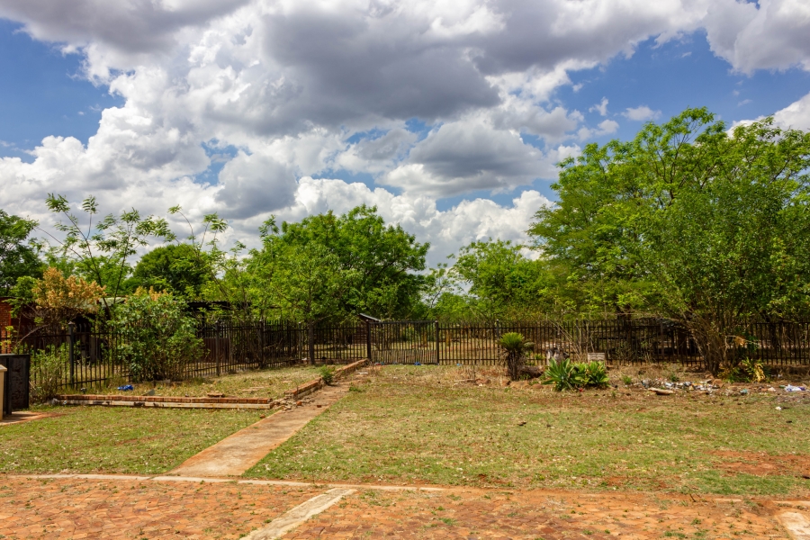 4 Bedroom Property for Sale in Heatherdale AH Gauteng