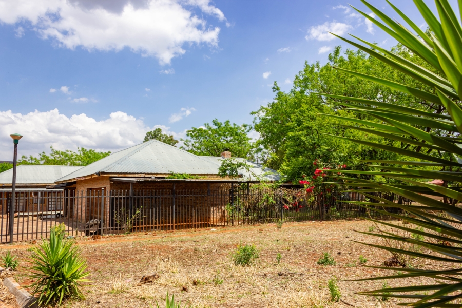 4 Bedroom Property for Sale in Heatherdale AH Gauteng