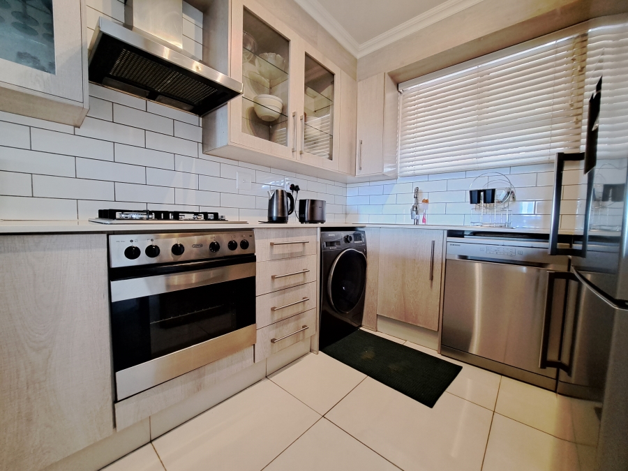 2 Bedroom Property for Sale in Morningside Gauteng