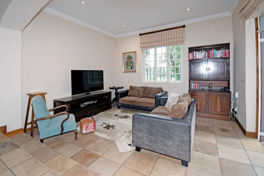 3 Bedroom Property for Sale in Oaklands Gauteng