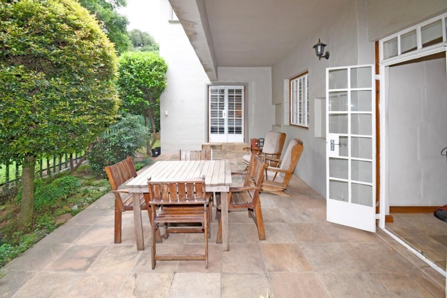 3 Bedroom Property for Sale in Oaklands Gauteng