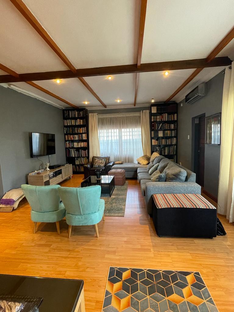 5 Bedroom Property for Sale in Lenasia Gauteng