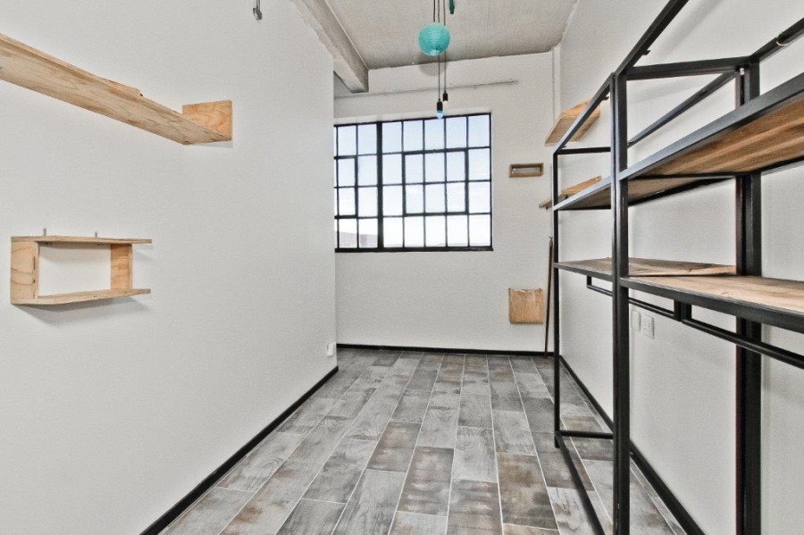 1 Bedroom Property for Sale in Maboneng Gauteng