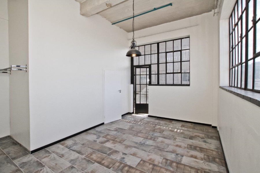 1 Bedroom Property for Sale in Maboneng Gauteng