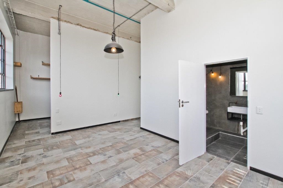 1 Bedroom Property for Sale in Maboneng Gauteng