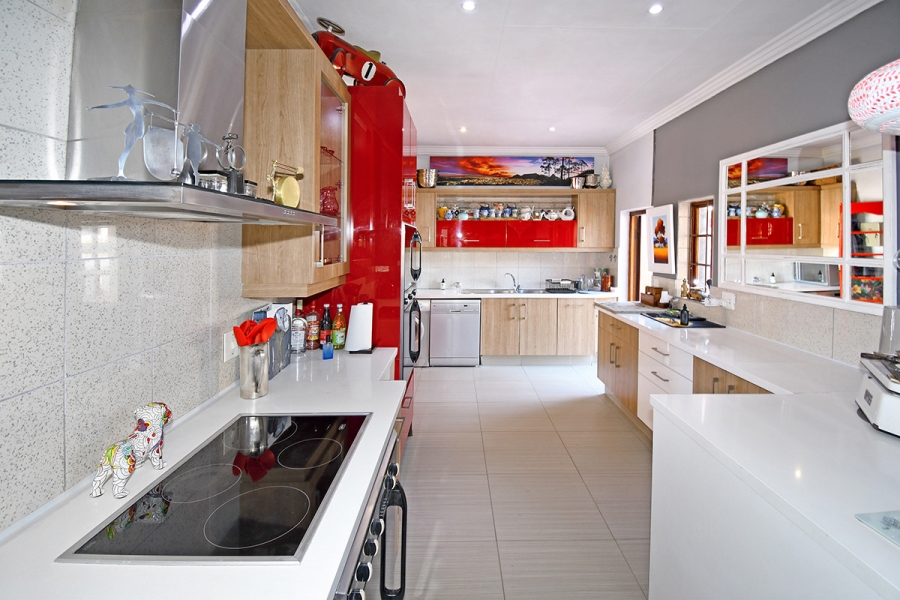 3 Bedroom Property for Sale in Observatory Gauteng