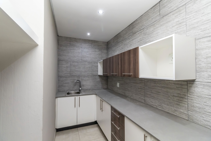 Commercial Property for Sale in Fourways Gauteng