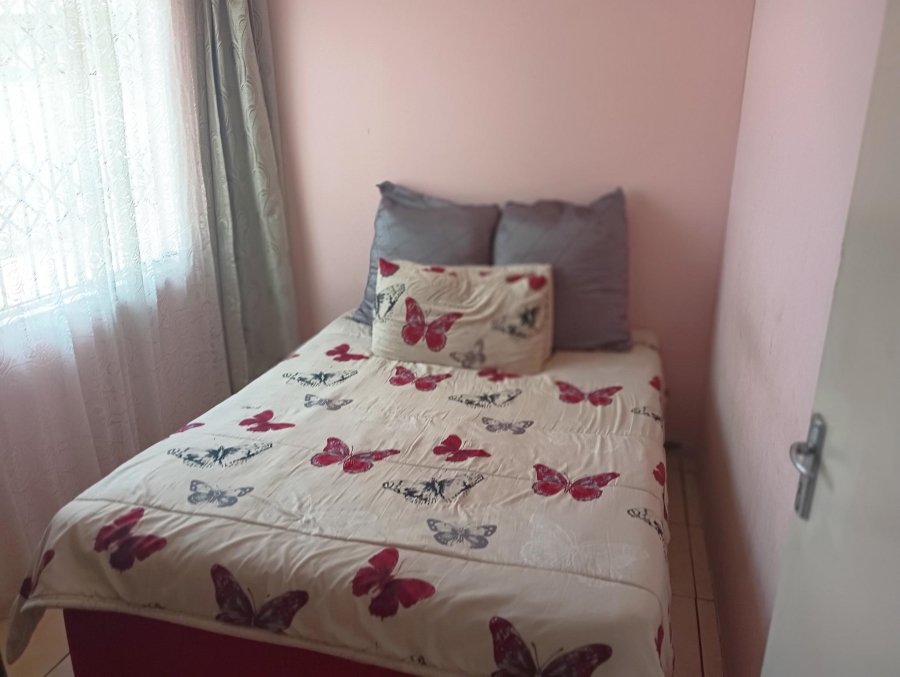 3 Bedroom Property for Sale in Windmill Park Gauteng