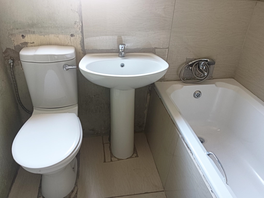 3 Bedroom Property for Sale in Windmill Park Gauteng