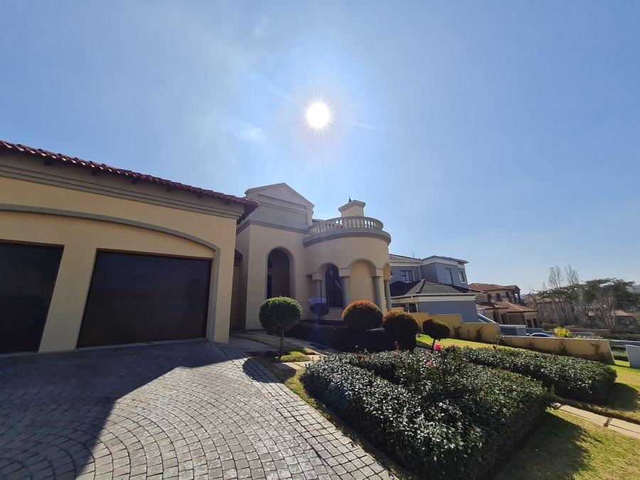 4 Bedroom Property for Sale in Blue Valley Golf Estate Gauteng
