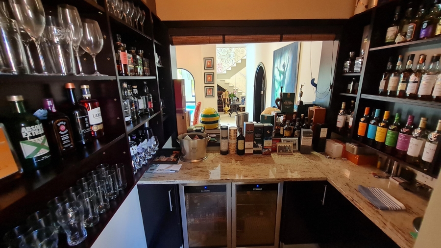 4 Bedroom Property for Sale in Blue Valley Golf Estate Gauteng