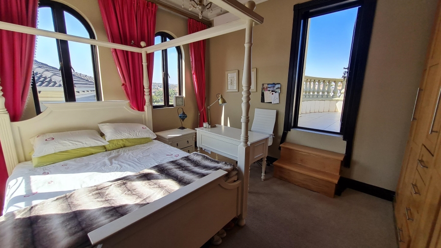 4 Bedroom Property for Sale in Blue Valley Golf Estate Gauteng