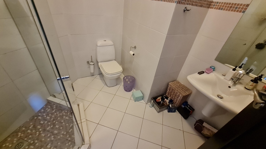 4 Bedroom Property for Sale in Blue Valley Golf Estate Gauteng