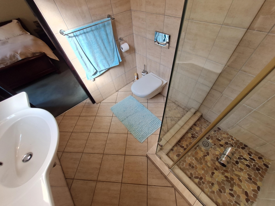 4 Bedroom Property for Sale in Blue Valley Golf Estate Gauteng