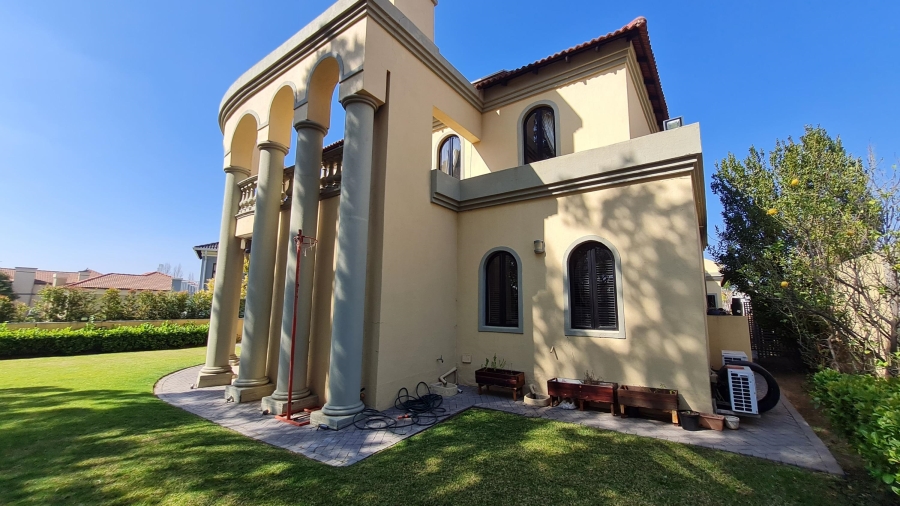4 Bedroom Property for Sale in Blue Valley Golf Estate Gauteng
