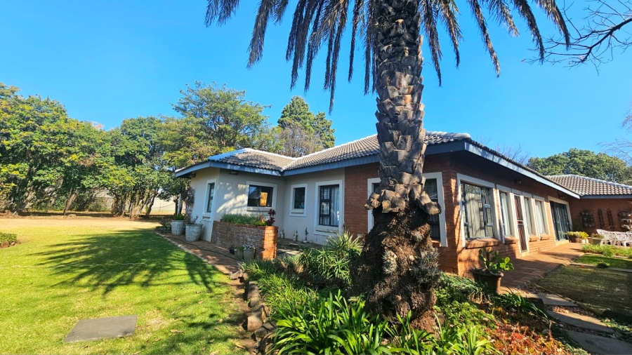 3 Bedroom Property for Sale in Knoppieslaagte Gauteng