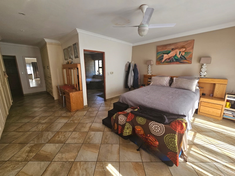 3 Bedroom Property for Sale in Knoppieslaagte Gauteng