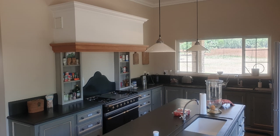 3 Bedroom Property for Sale in Hekpoort Gauteng