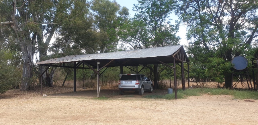 3 Bedroom Property for Sale in Hekpoort Gauteng