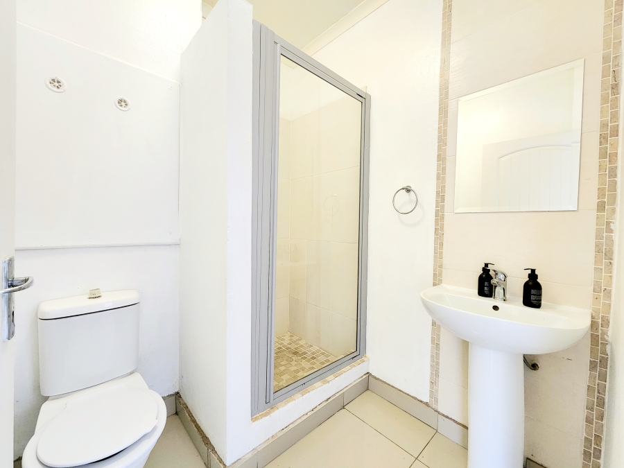 2 Bedroom Property for Sale in Honeydew Gauteng