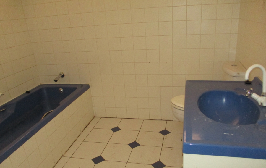 3 Bedroom Property for Sale in Discovery Gauteng