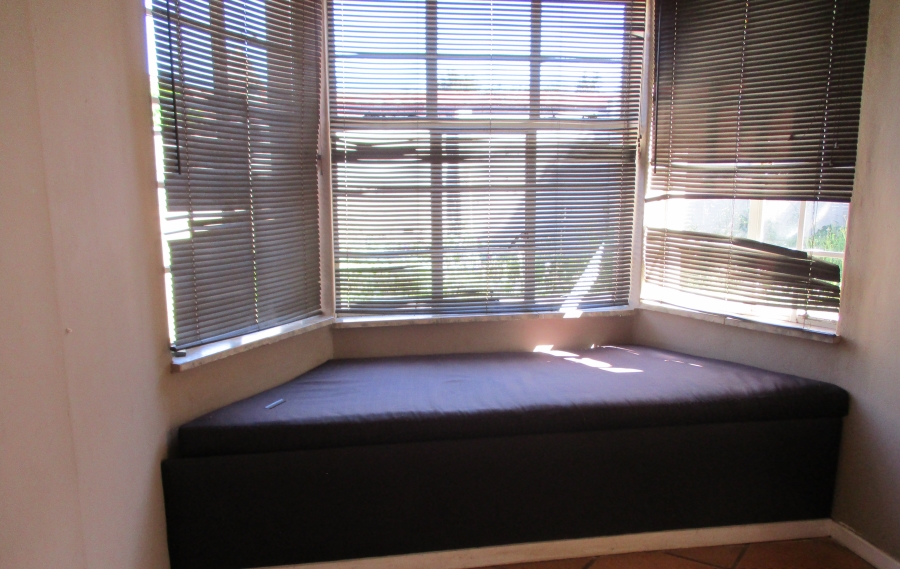 3 Bedroom Property for Sale in Discovery Gauteng