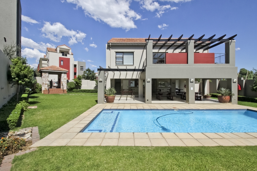 1 Bedroom Property for Sale in Sunninghill Gauteng