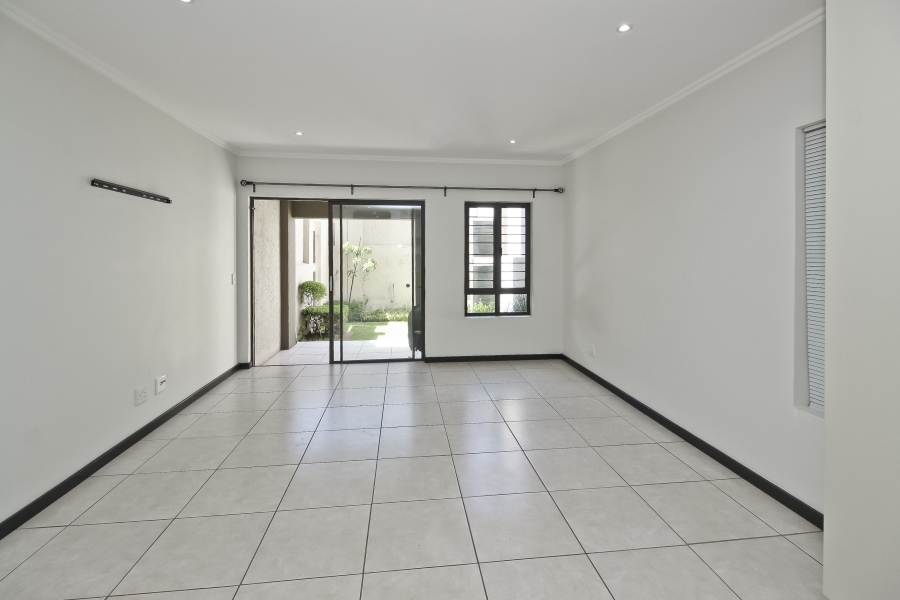 1 Bedroom Property for Sale in Sunninghill Gauteng
