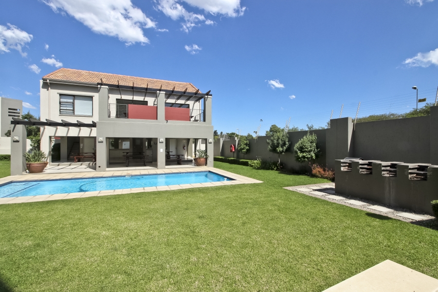 1 Bedroom Property for Sale in Sunninghill Gauteng