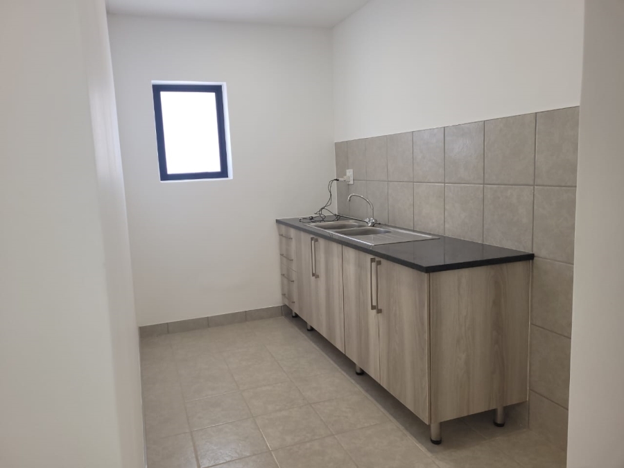 To Let Commercial Property for Rent in Clayville East Gauteng