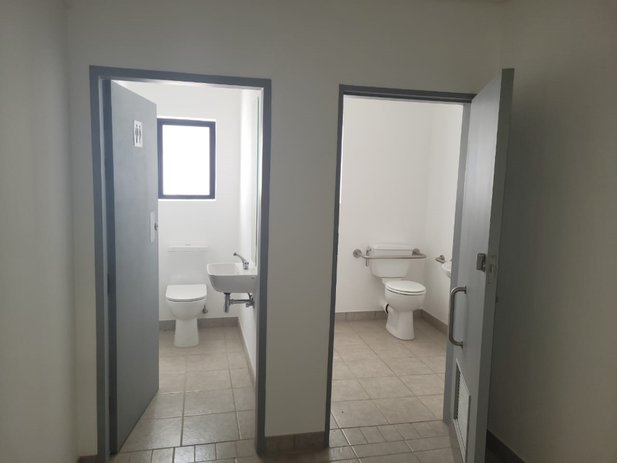 To Let Commercial Property for Rent in Clayville East Gauteng