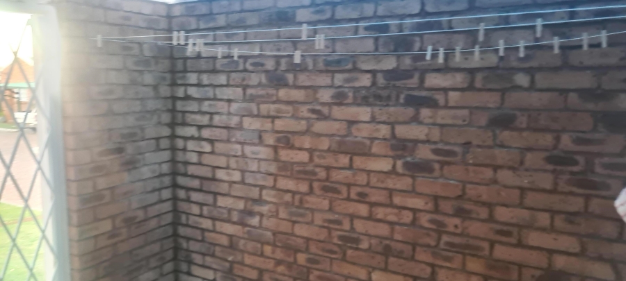 2 Bedroom Property for Sale in Sunair Park Gauteng