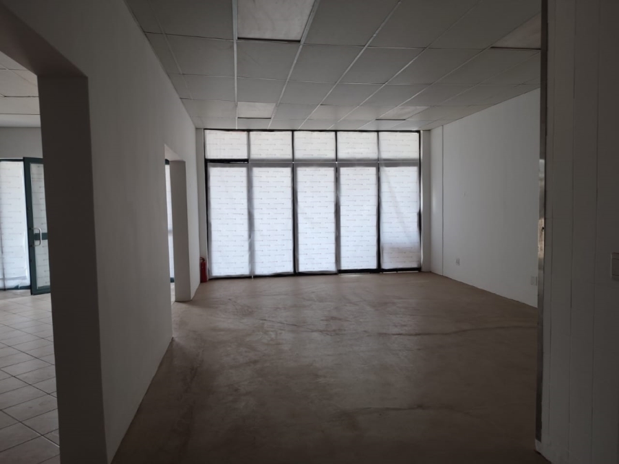 To Let Commercial Property for Rent in Waterkloof Ridge Gauteng