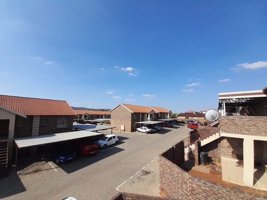 2 Bedroom Property for Sale in Philip Nel Park Gauteng