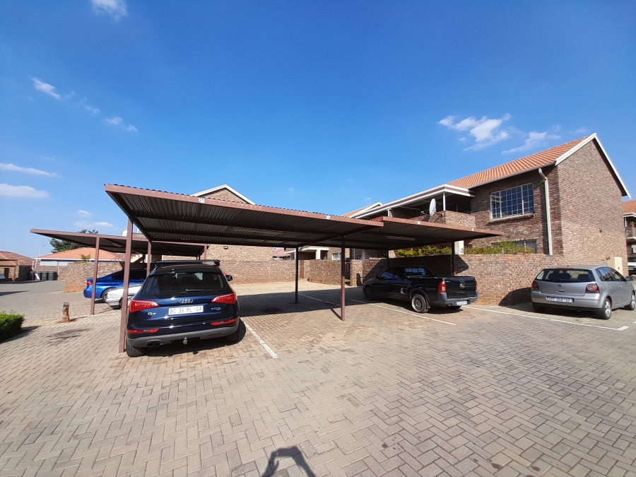 2 Bedroom Property for Sale in Philip Nel Park Gauteng