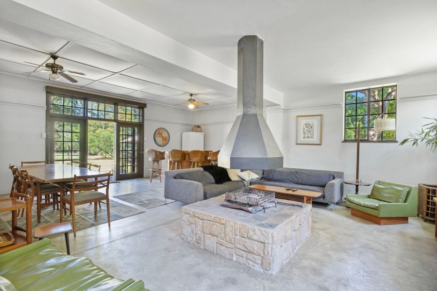 6 Bedroom Property for Sale in Northdene Gauteng