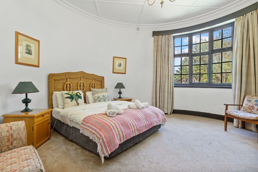 6 Bedroom Property for Sale in Northdene Gauteng