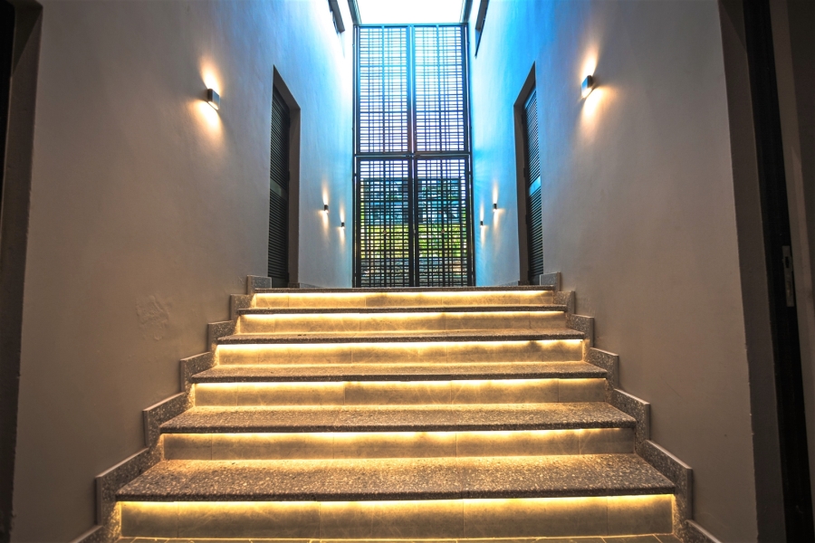 6 Bedroom Property for Sale in Waterkloof Gauteng